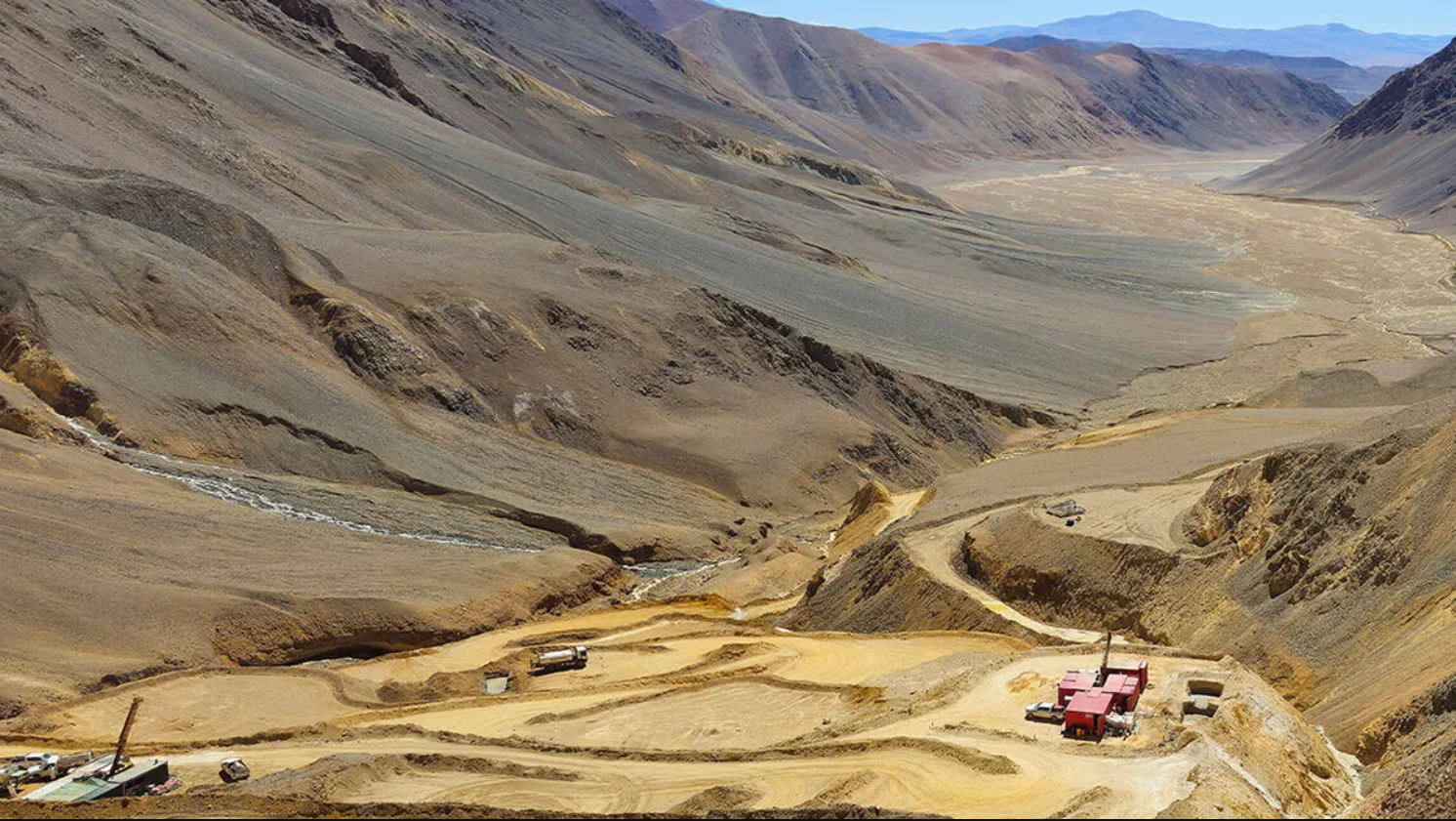 minería, inversión, cobre, oro, desarrollo, San Juan, Lunahuasi, NGEx Minerals, exploración minera, cobre equivalente, distrito Vicuña