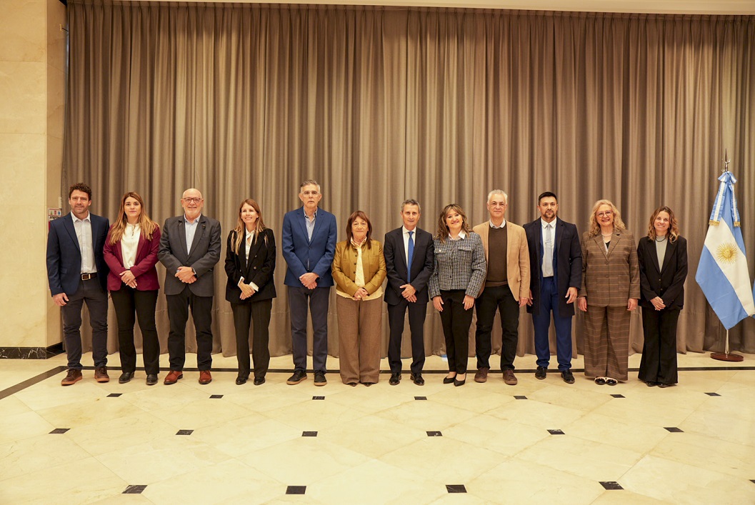 salud mental, pachón, calingasta, gobierno de san juan, adolescentes, estudio, cobre, pachón