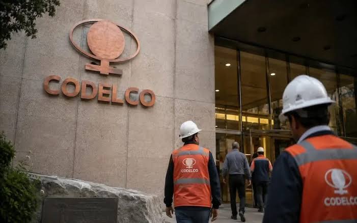 Codelco, minería, chile, cobre, robo, balances, 8 empleados fueron hechados